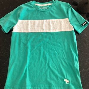 Abercrombie boys 7/8 shirt